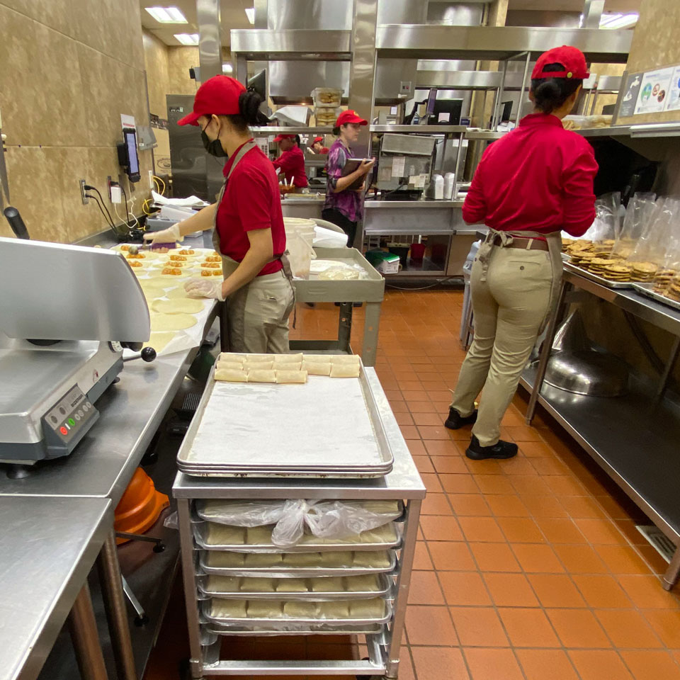 Buc-ee's - Simplifying Assembly